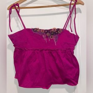 Super Cute Calvin Klein Cropped Embroidered Tank Top